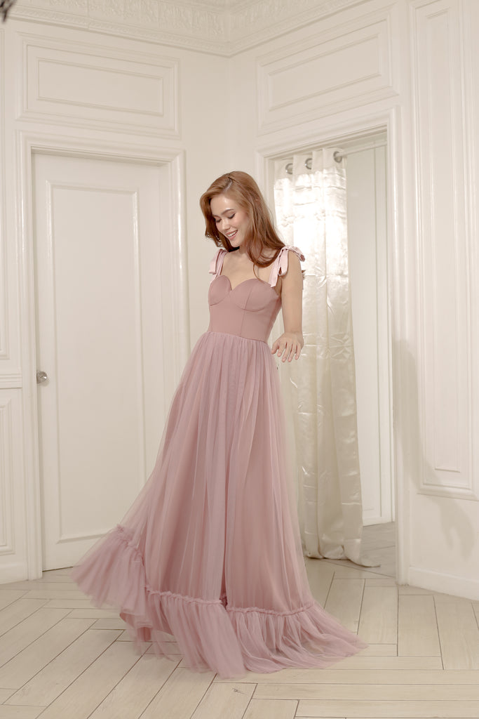 Amelie Gown